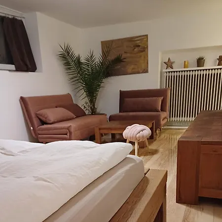 Privatunterkunft Souterrain Hunde Sehr Willkommen Grosser Eingezaunter Garten *